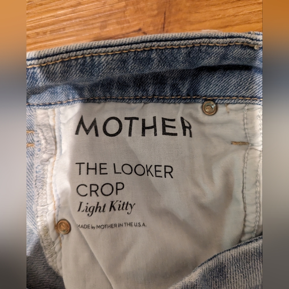 Mother The Looker Crop